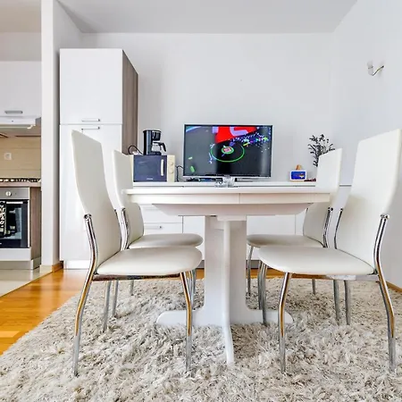 Appartement Modern In Peaceful Area - Zadar