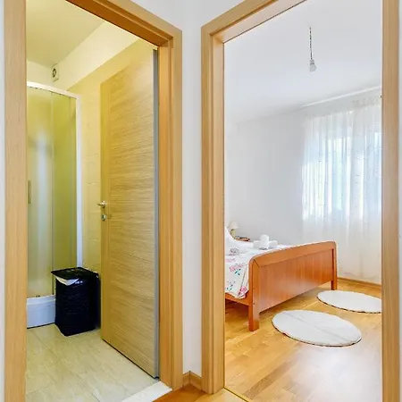 Modern In Peaceful Area - * Zadar