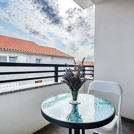 Modern In Peaceful Area - Zadar