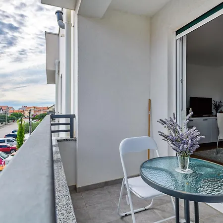Apartment Modern In Peaceful Area - Zadar